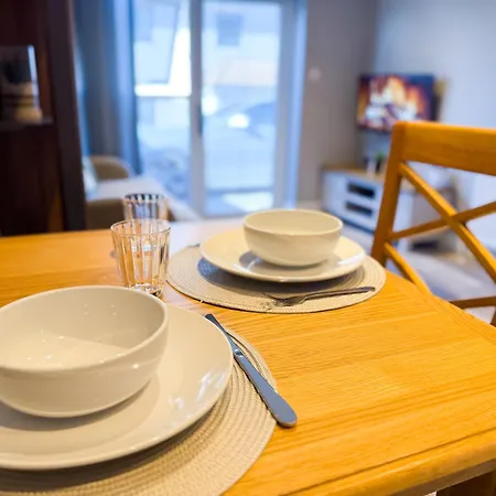 Apartment Stylish & Comfy 1 Bedroom By Altoluxoexperience Short Lets & Serviced With Free Wifi & Parking Bristol