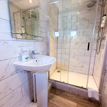 Stylish & Comfy 1 Bedroom By Altoluxoexperience Short Lets & Serviced With Free Wifi & Parking Apartment Bristol