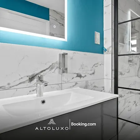 Apartment 31a Stylish & Comfy 1br By Altoluxoexperience Short Lets & Serviced With Free Wifi & Parking *