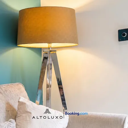 31a Stylish & Comfy 1br By Altoluxoexperience Short Lets & Serviced With Free Wifi & Parking Bristol