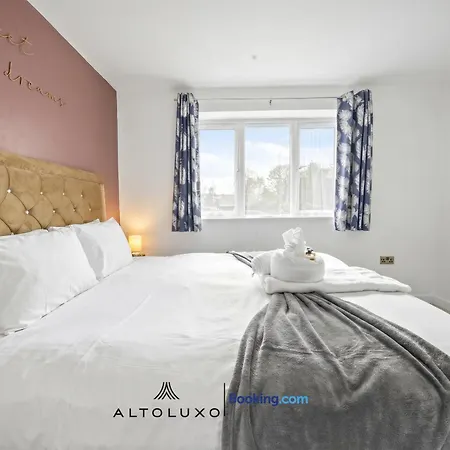 31a Stylish & Comfy 1br By Altoluxoexperience Short Lets & Serviced With Free Wifi & Parking *