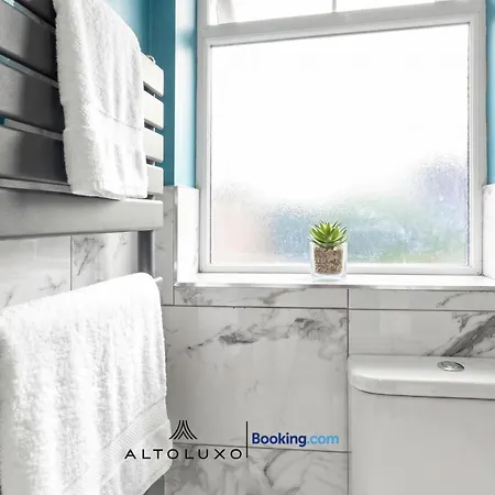 31a Stylish & Comfy 1br By Altoluxoexperience Short Lets & Serviced With Free Wifi & Parking Bristol