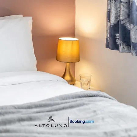Apartment 31a Stylish & Comfy 1br By Altoluxoexperience Short Lets & Serviced With Free Wifi & Parking