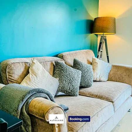 Apartmán 31a Stylish & Comfy 1br By Altoluxoexperience Short Lets & Serviced With Free Wifi & Parking