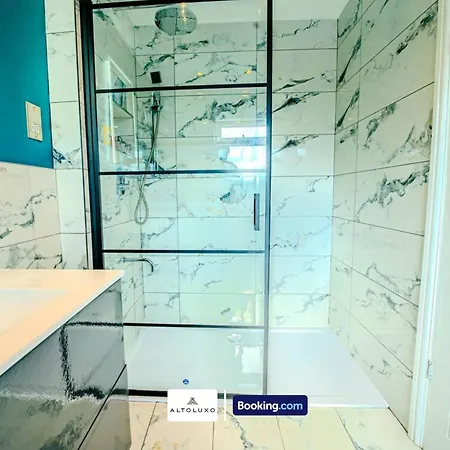 Apartmán 31a Stylish & Comfy 1br By Altoluxoexperience Short Lets & Serviced With Free Wifi & Parking *