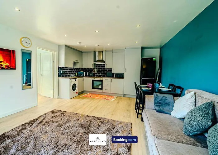 31a Stylish & Comfy 1br By Altoluxoexperience Short Lets & Serviced With Free Wifi & Parking *