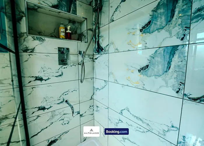 31a Stylish & Comfy 1br By Altoluxoexperience Short Lets & Serviced With Free Wifi & Parking بريستول